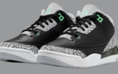 Get Little Kids’ Jordan 3 Green Glow for $90.00 @ Nike US
